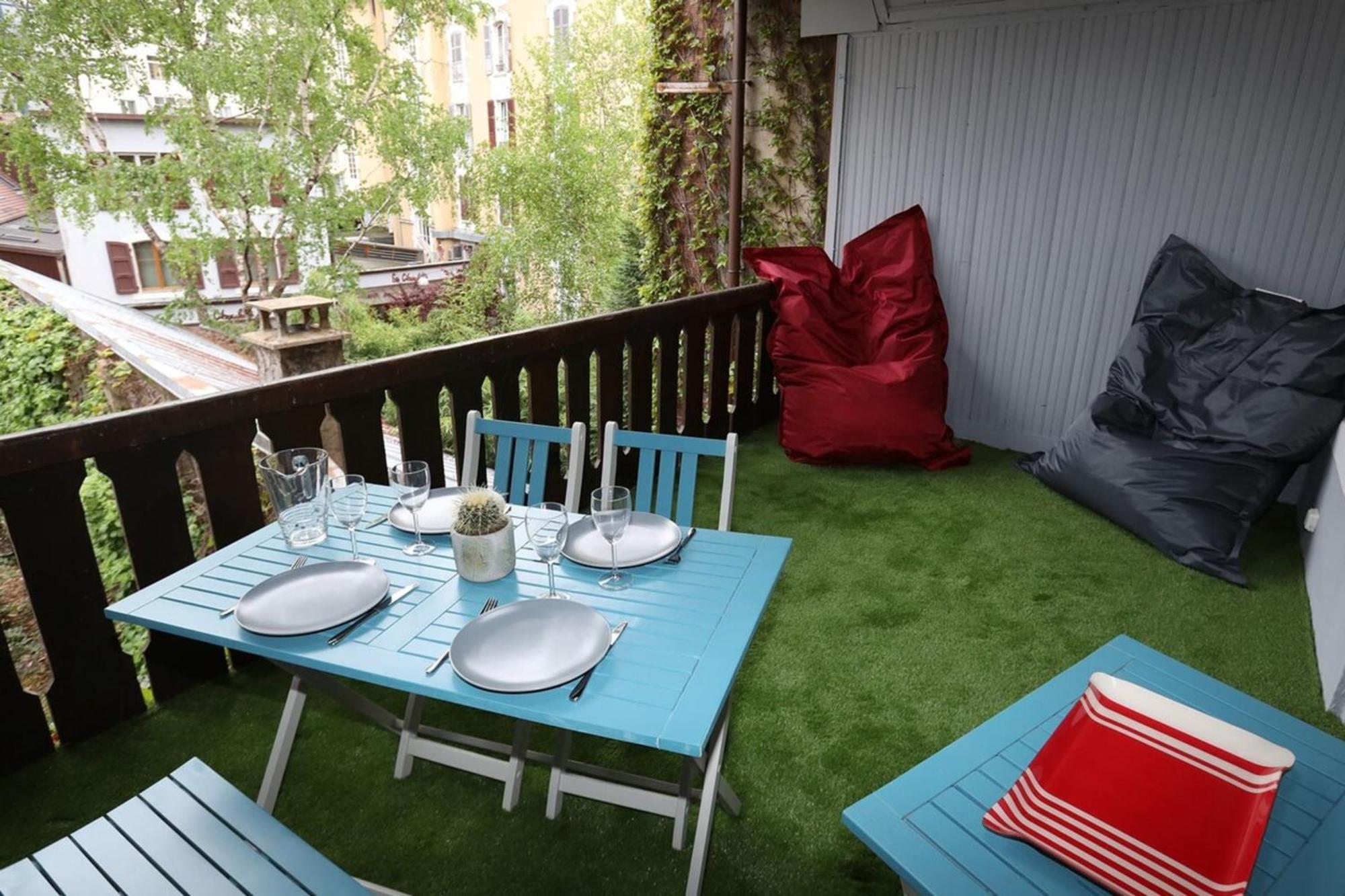 55 M2 Apart With Big Terrace In Annecy Downtown Exterior photo
