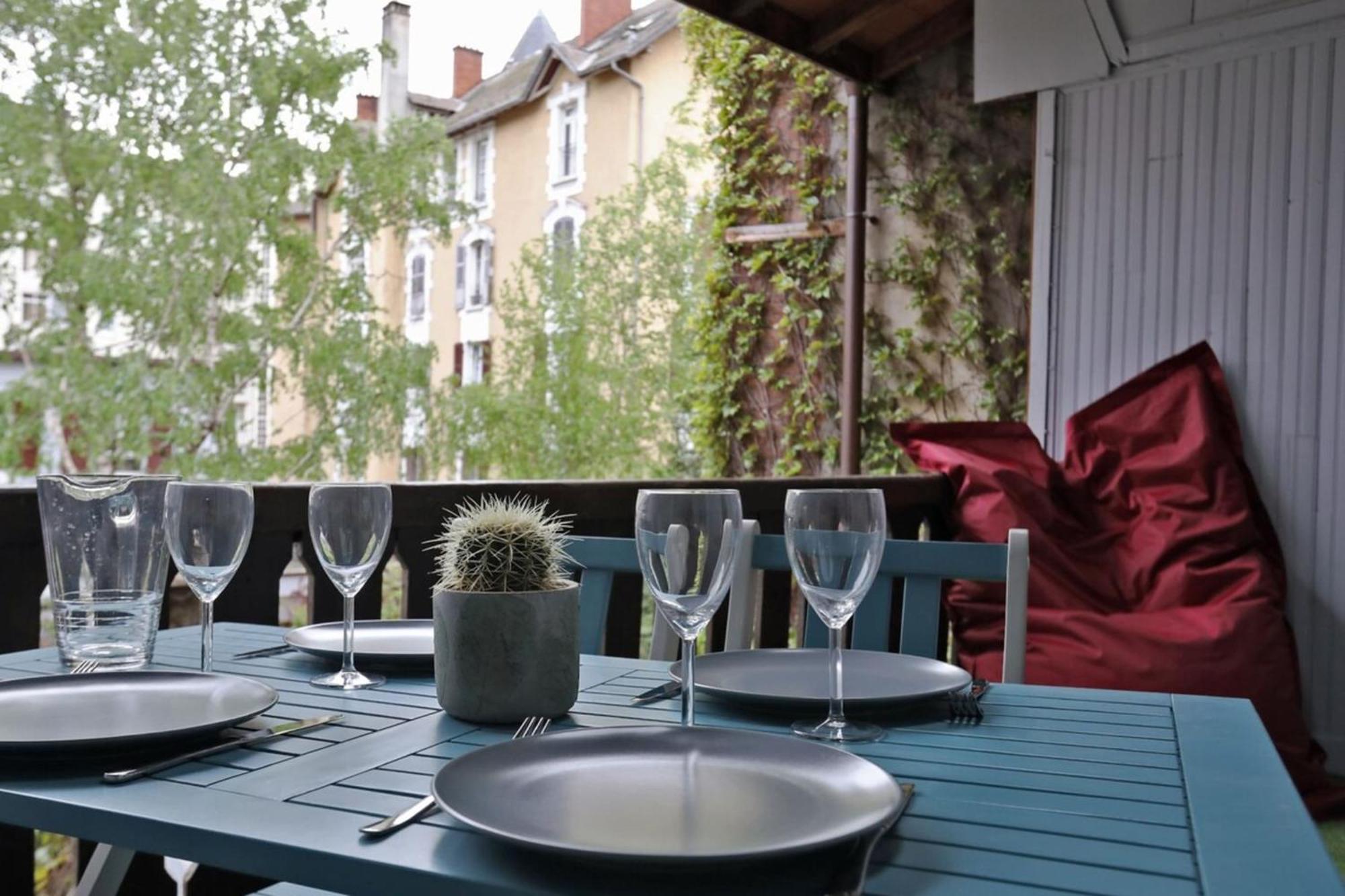 55 M2 Apart With Big Terrace In Annecy Downtown Exterior photo