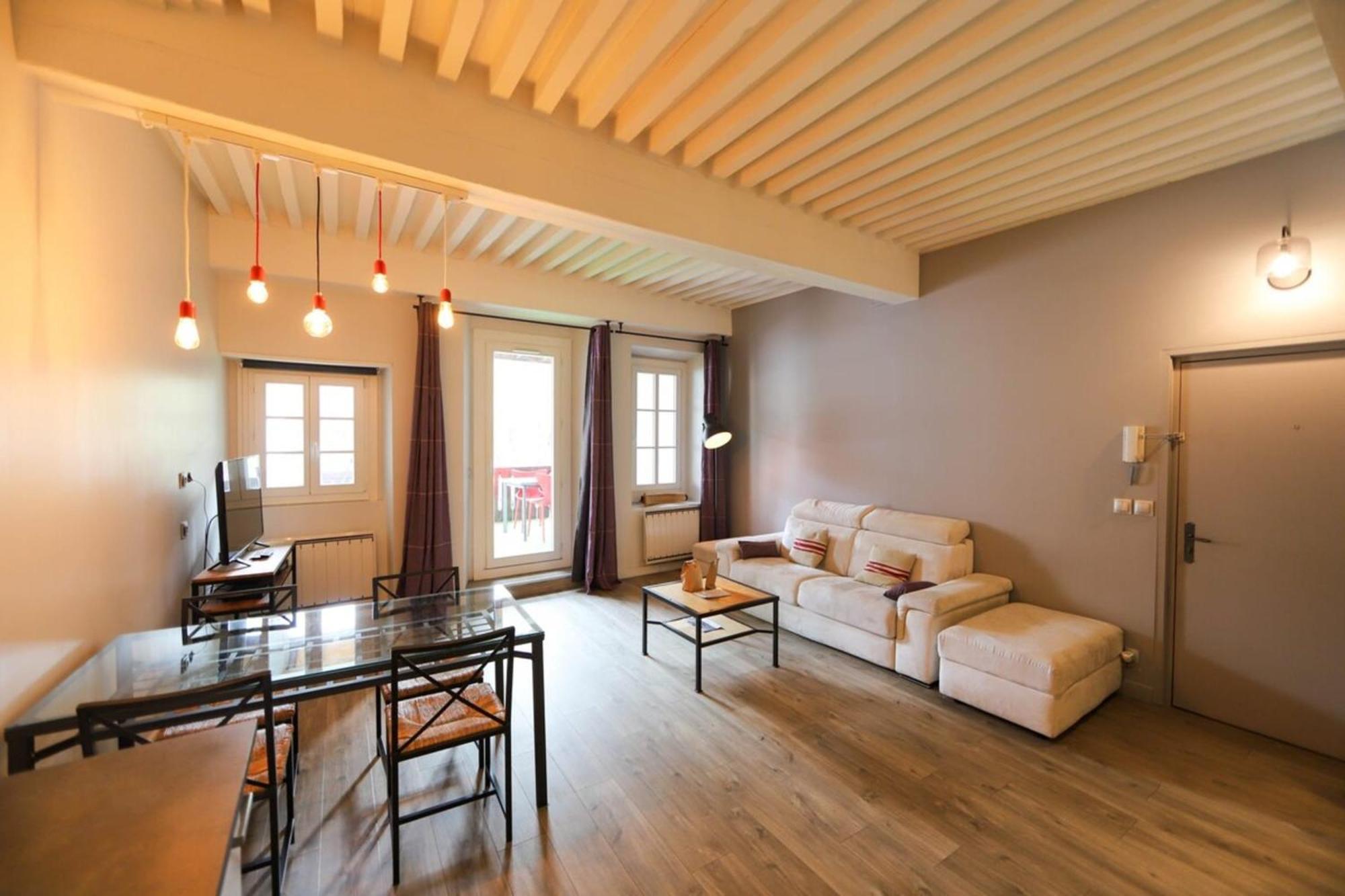 55 M2 Apart With Big Terrace In Annecy Downtown Exterior photo